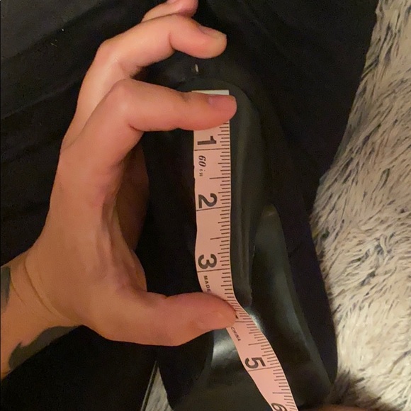 Thigh high black boots - Picture 6 of 6